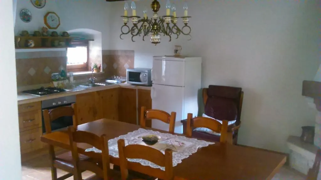 Agroturizam Nezic Vila Oprtalj Casa de Férias