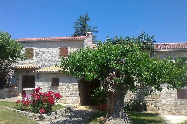 Agroturizam Nezic Vila Oprtalj 0*,